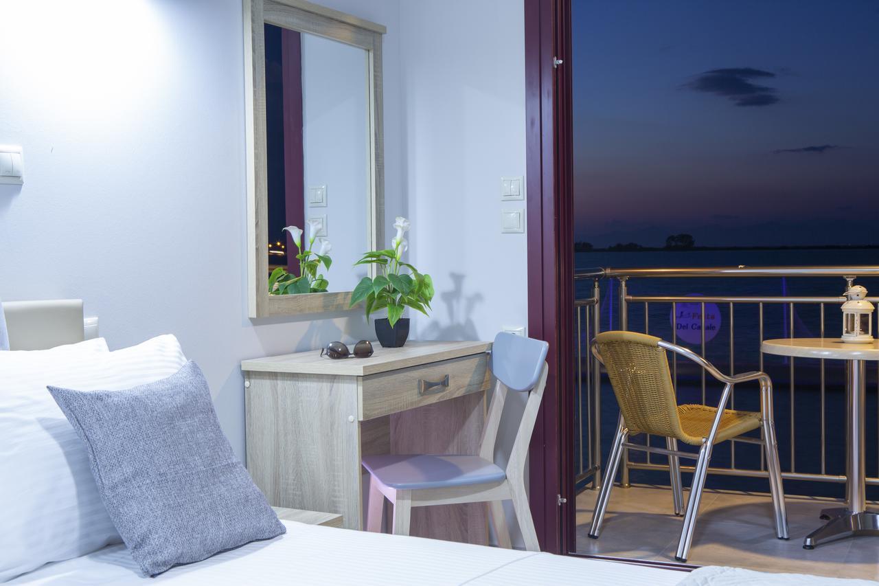 Готель Excess Pansion Lefkada City Екстер'єр фото