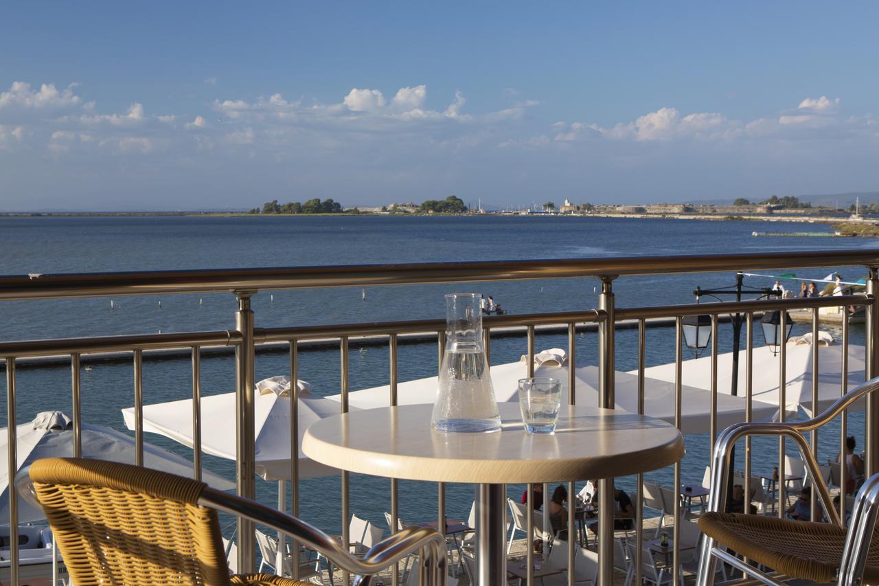 Готель Excess Pansion Lefkada City Екстер'єр фото